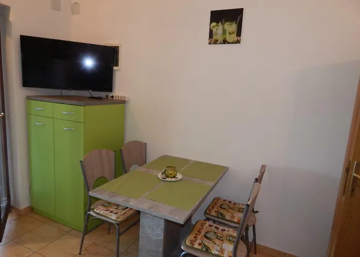 شقة Apartmani Nin نين